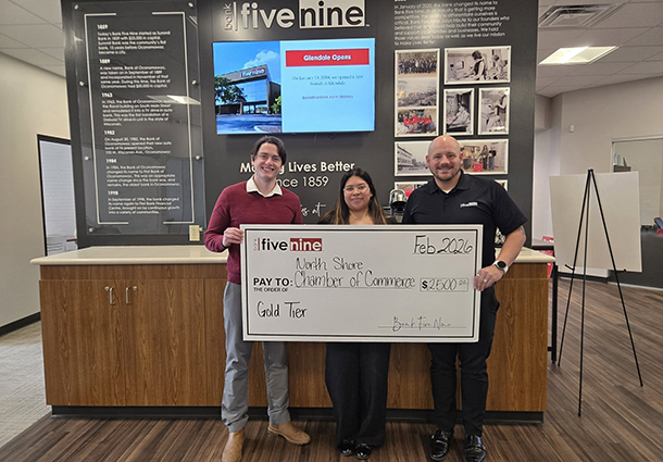 Glendale Donation to Chamber 2026_610x425